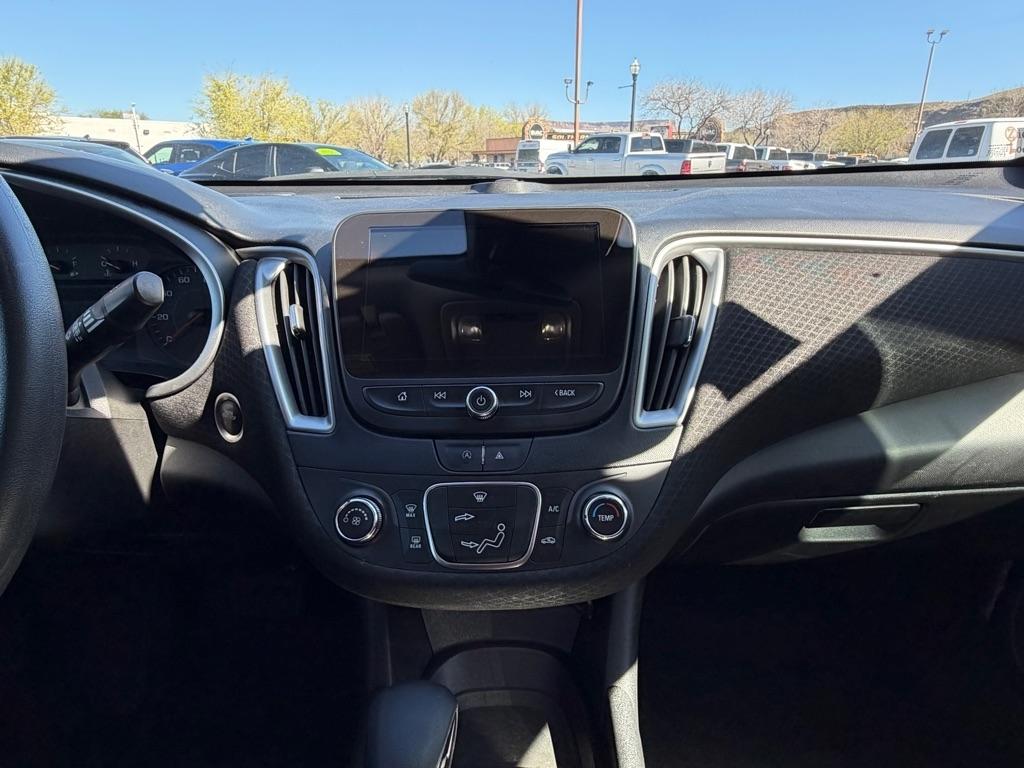 Chevrolet Malibu LS 2024