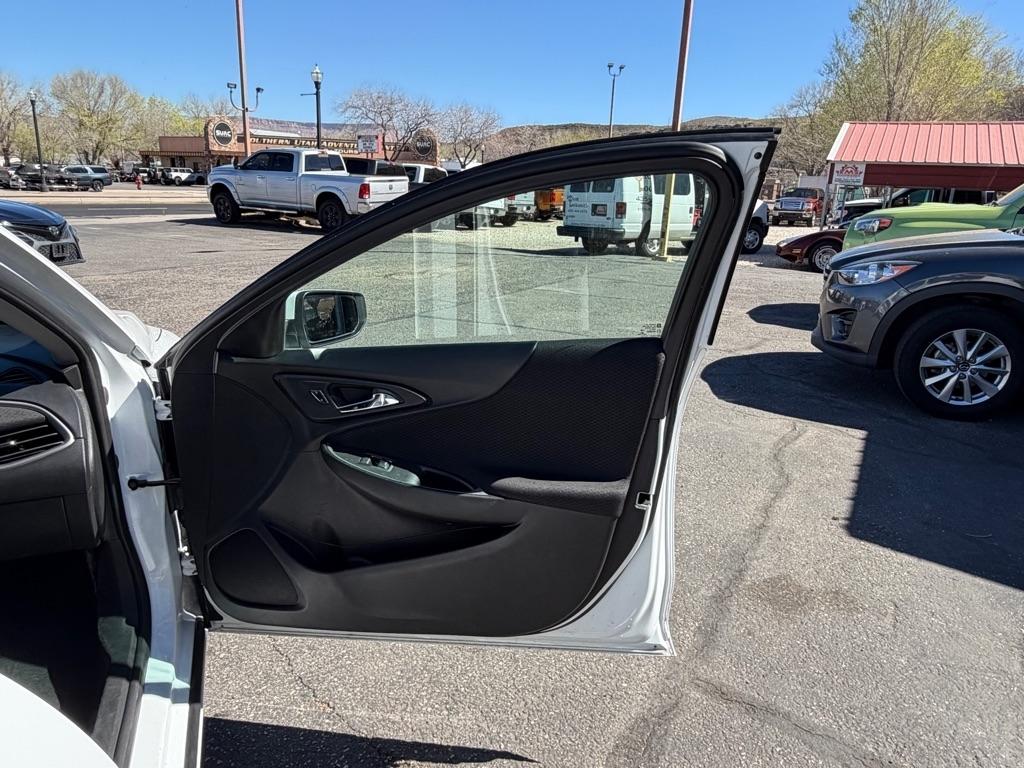 Chevrolet Malibu LS 2024