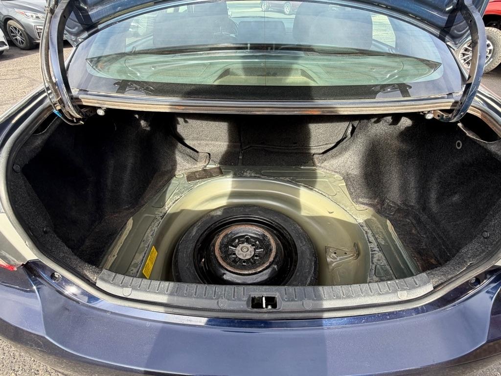 Toyota Corolla S 5-Speed MT 2013