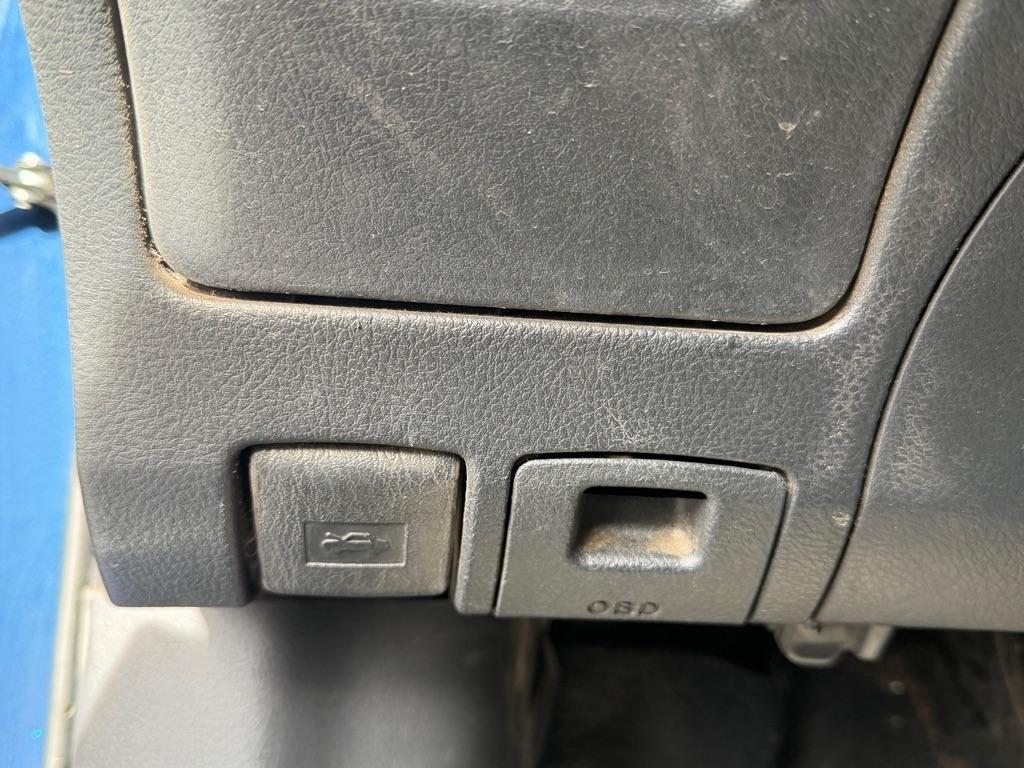 Toyota Corolla S 5-Speed MT 2013