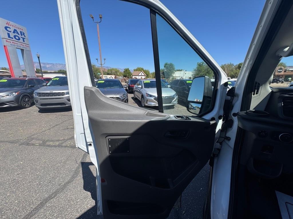 Ford Transit 250 Van High Roof w/Sliding Pass. 148-in. WB 2021