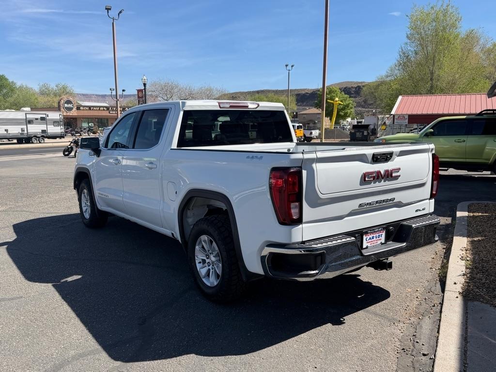 GMC Sierra 1500 SLE Crew Cab 4WD 2023