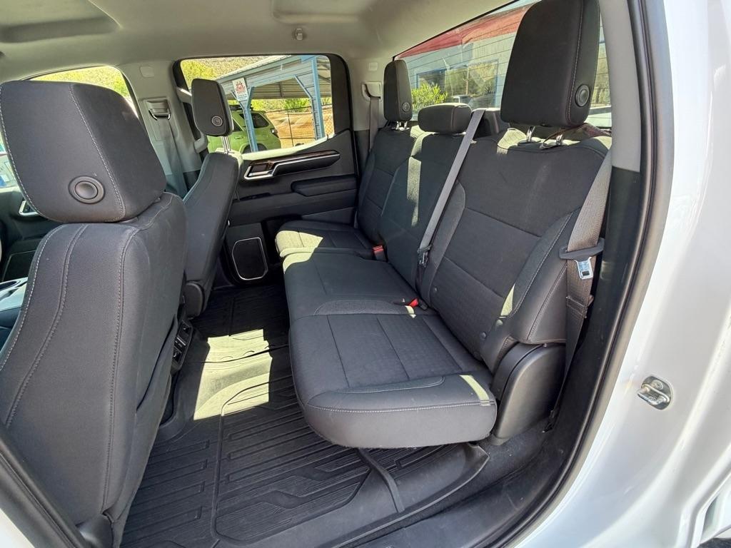 GMC Sierra 1500 SLE Crew Cab 4WD 2023