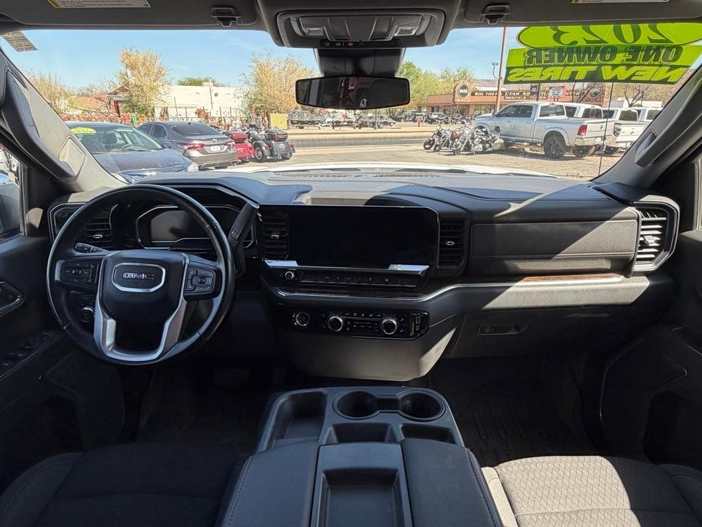 GMC Sierra 1500 SLE Crew Cab 4WD 2023