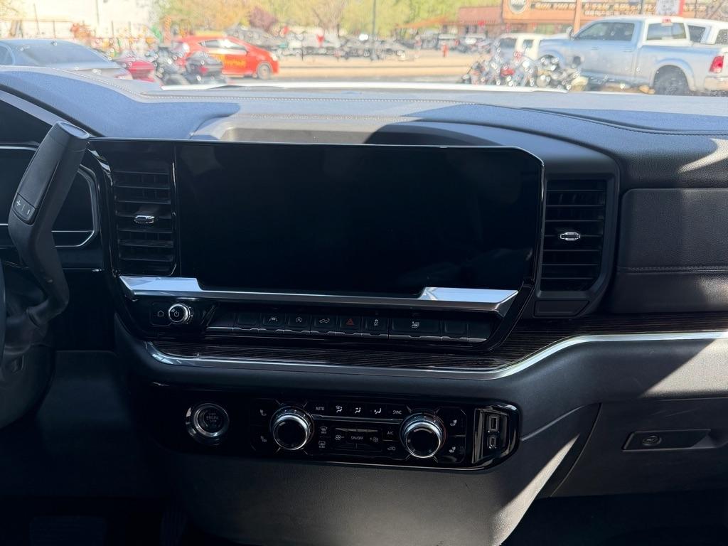 GMC Sierra 1500 SLE Crew Cab 4WD 2023