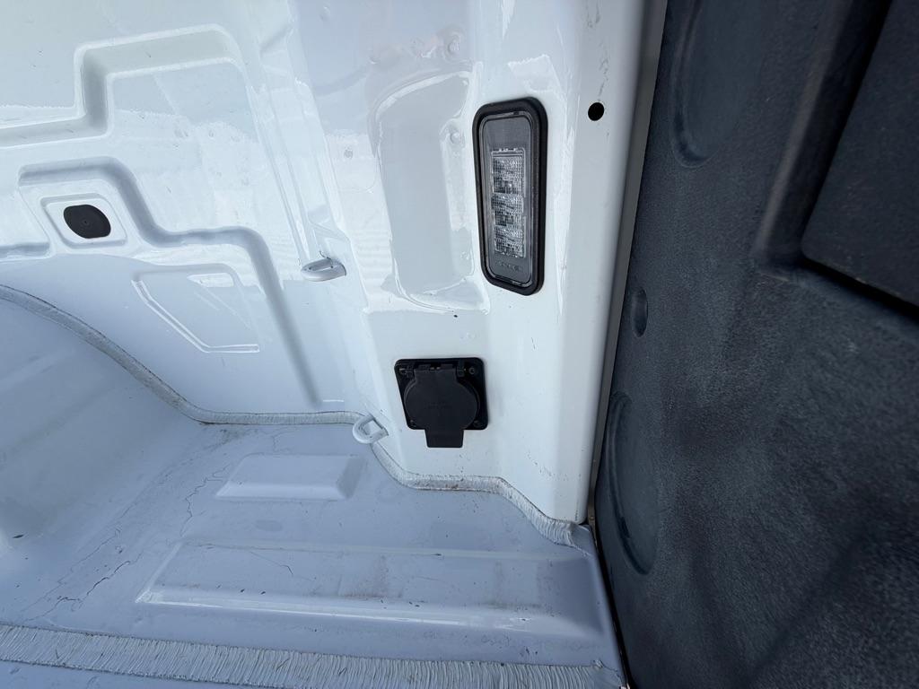 GMC Sierra 1500 SLE Crew Cab 4WD 2023