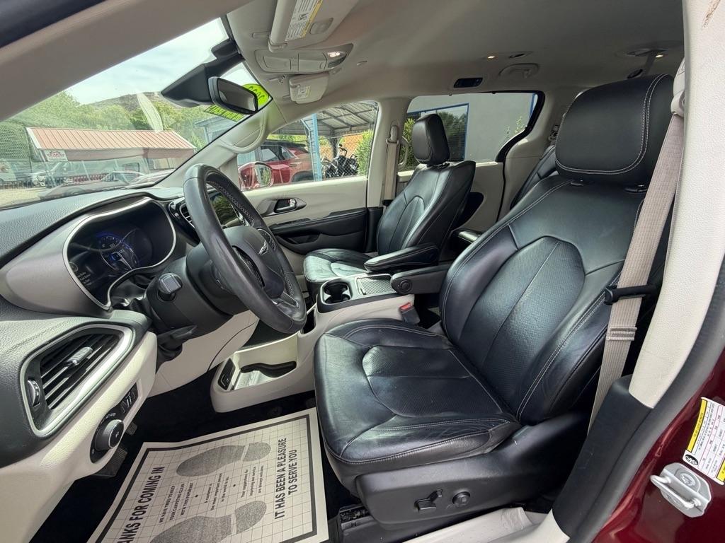 Chrysler Pacifica Touring-L 2022