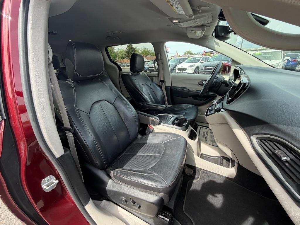 Chrysler Pacifica Touring-L 2022