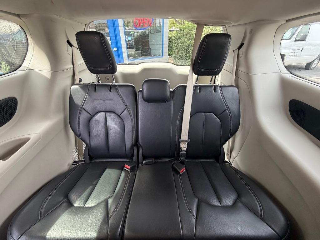 Chrysler Pacifica Touring-L 2022