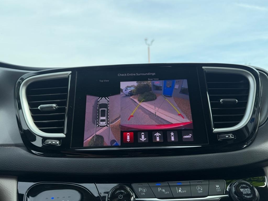 Chrysler Pacifica Touring-L 2022