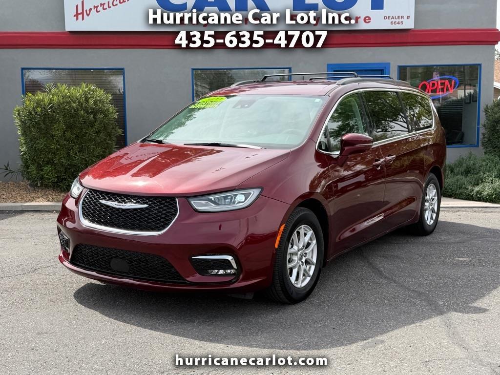 2022 Chrysler Pacifica Touring-L