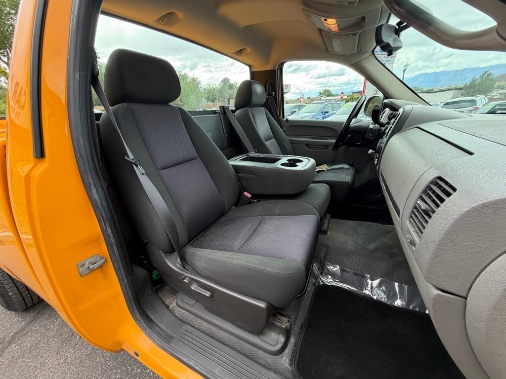 Chevrolet Silverado 2500HD Work Truck Long Box 2WD 2012