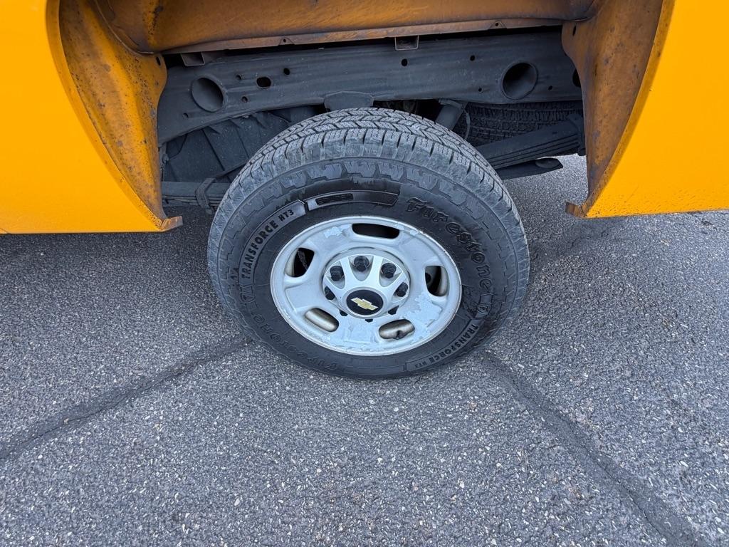 Chevrolet Silverado 2500HD Work Truck Long Box 2WD 2012
