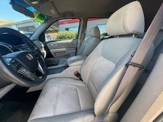 Honda Pilot LX 2WD 5-Spd AT 2015