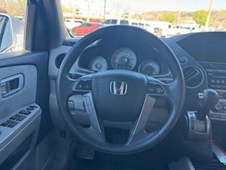 Honda Pilot LX 2WD 5-Spd AT 2015