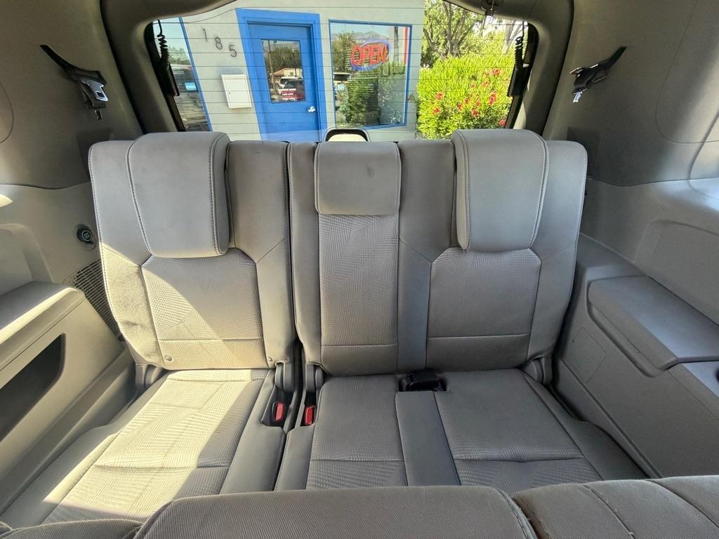 Honda Pilot LX 2WD 5-Spd AT 2015
