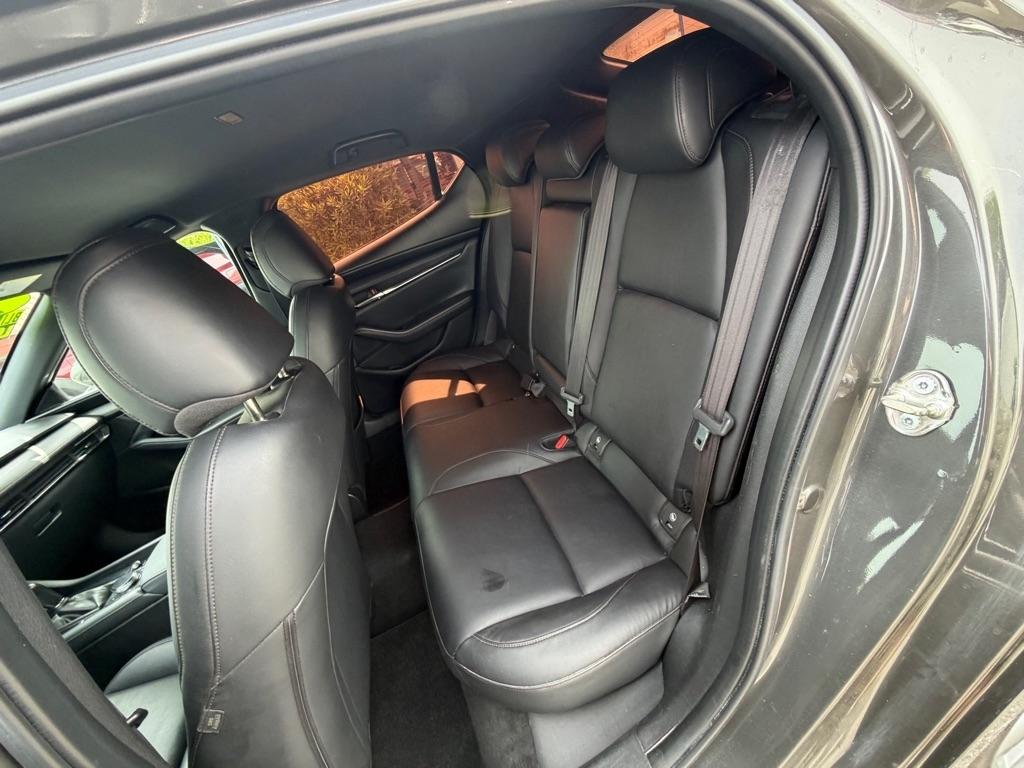 Mazda MAZDA3 Base Hatchback 2019