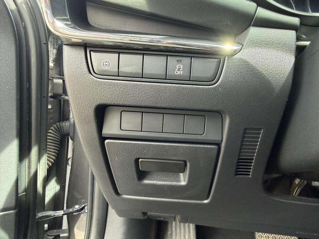 Mazda MAZDA3 Base Hatchback 2019