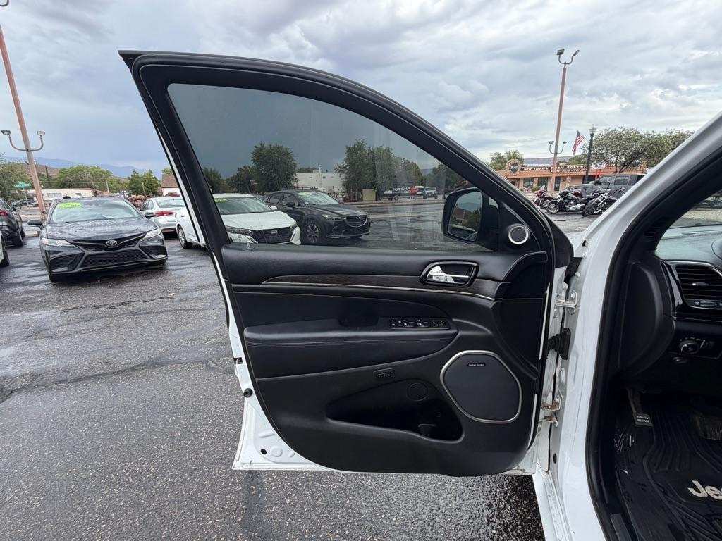 Jeep Grand Cherokee Overland 4WD 2019