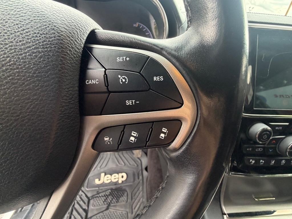 Jeep Grand Cherokee Overland 4WD 2019