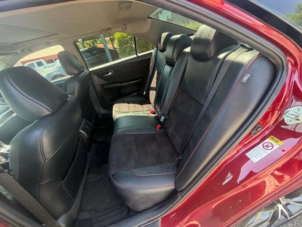 Toyota Camry XSE V6 2015