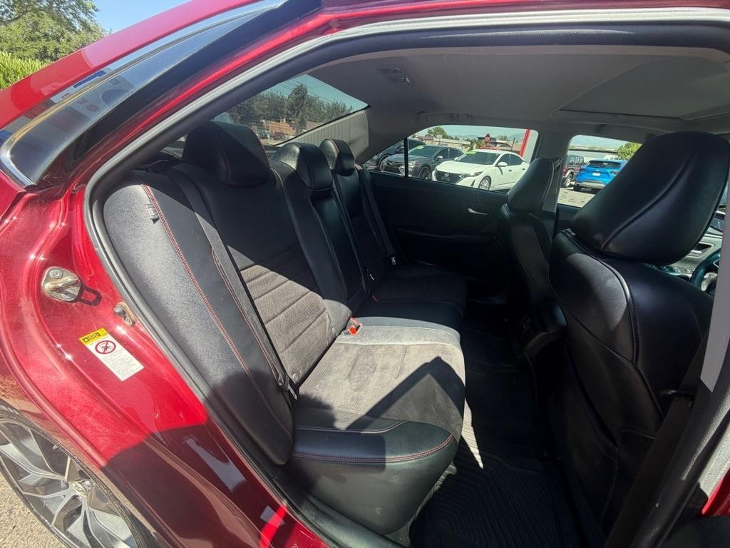 Toyota Camry XSE V6 2015
