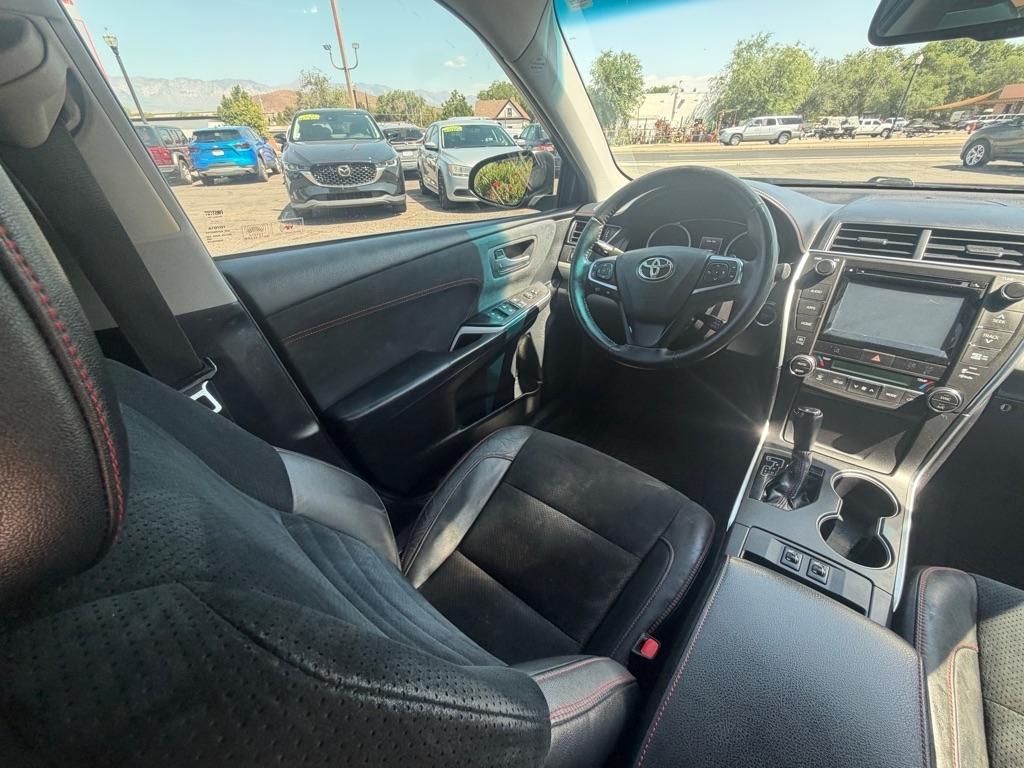 Toyota Camry XSE V6 2015