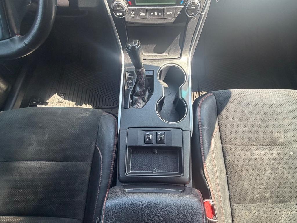 Toyota Camry XSE V6 2015