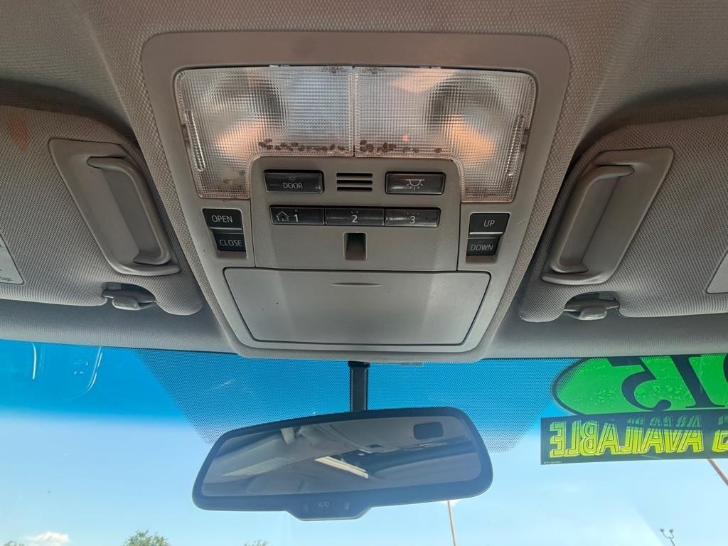 Toyota Camry XSE V6 2015