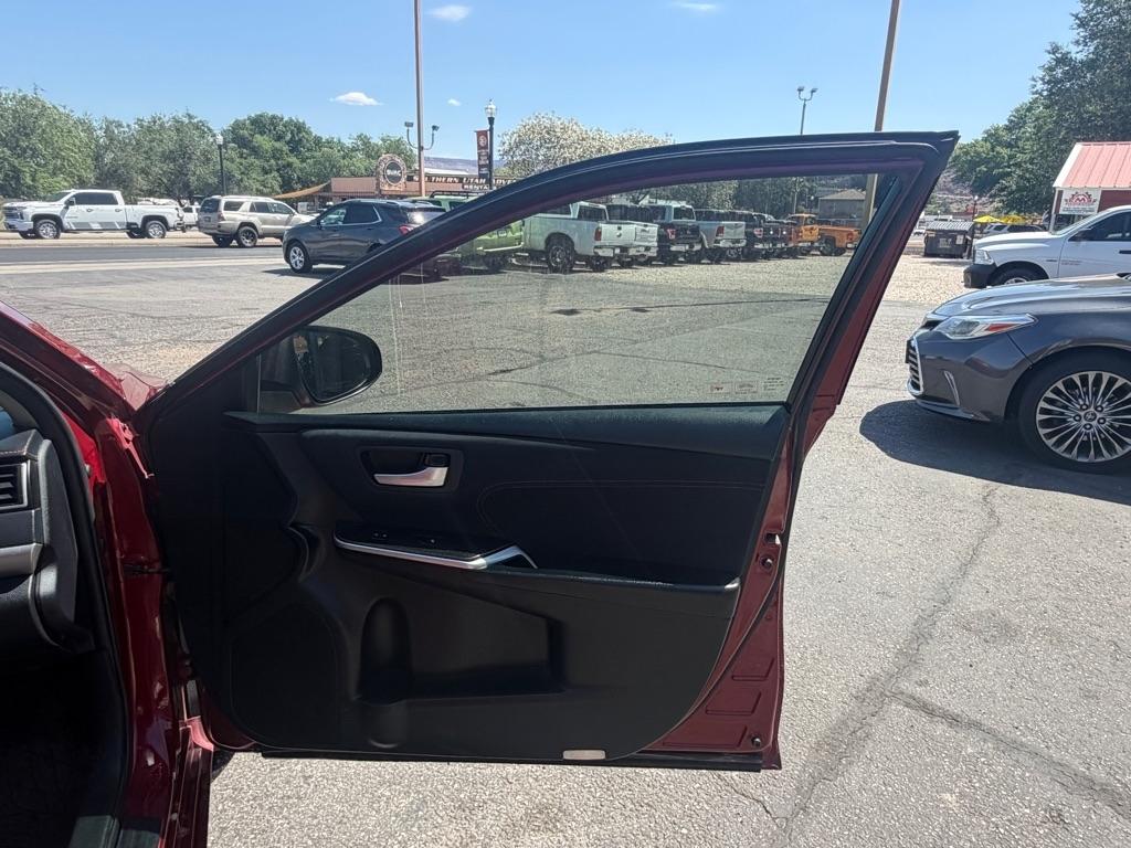 Toyota Camry XSE V6 2015