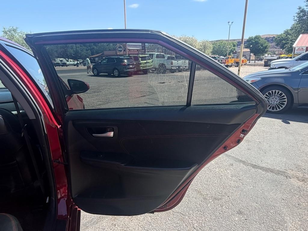 Toyota Camry XSE V6 2015
