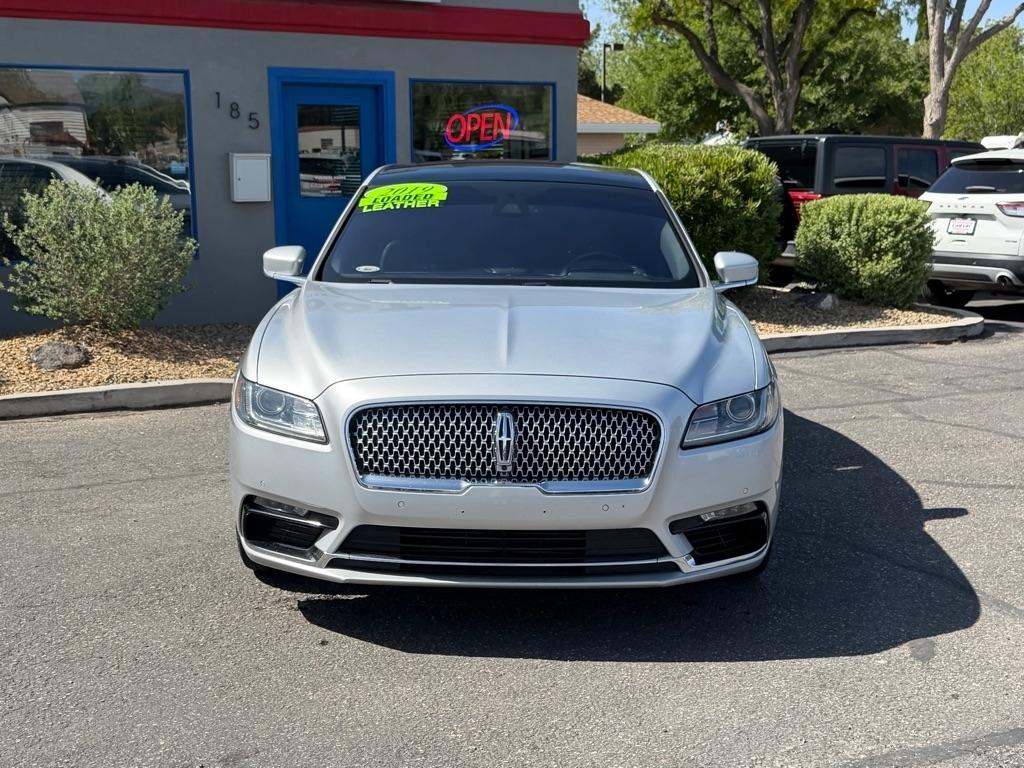 Lincoln Continental Reserve AWD 2019
