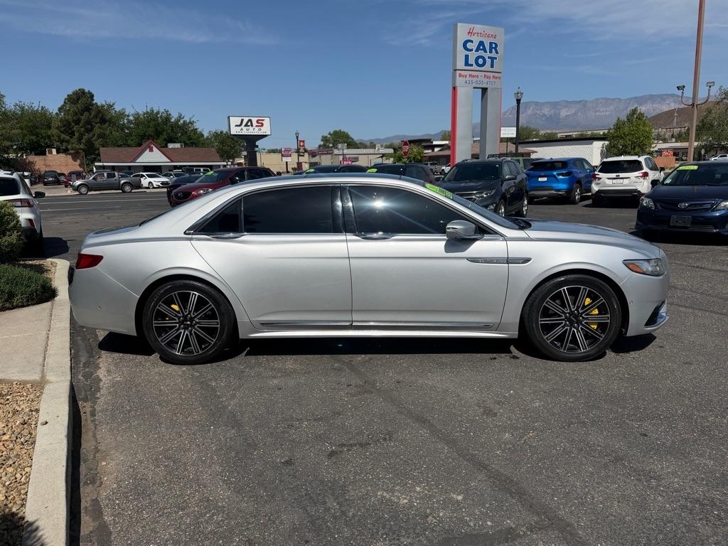 Lincoln Continental Reserve AWD 2019