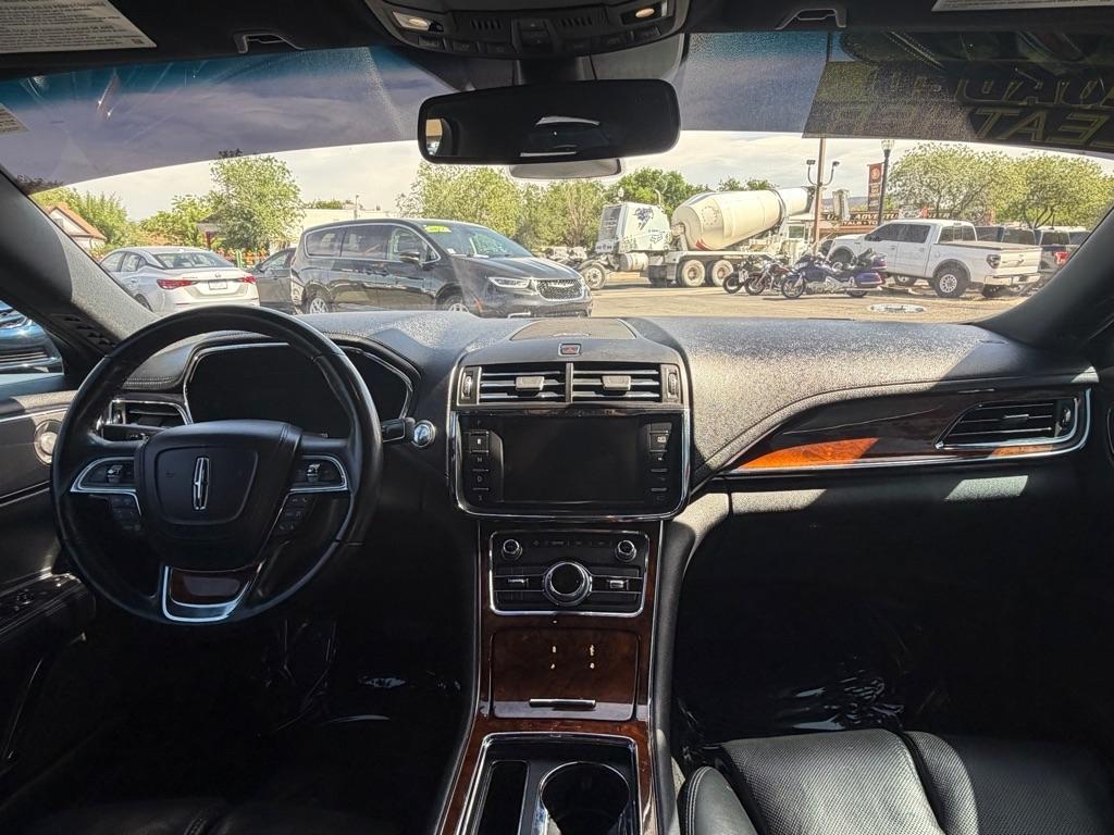 Lincoln Continental Reserve AWD 2019