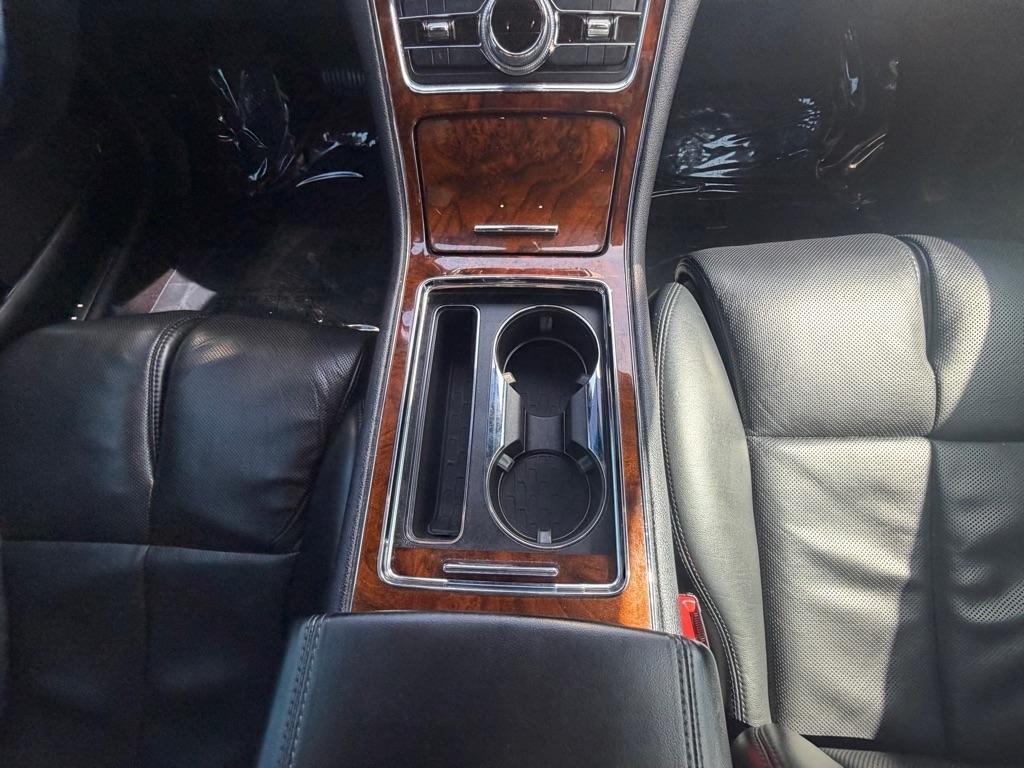 Lincoln Continental Reserve AWD 2019