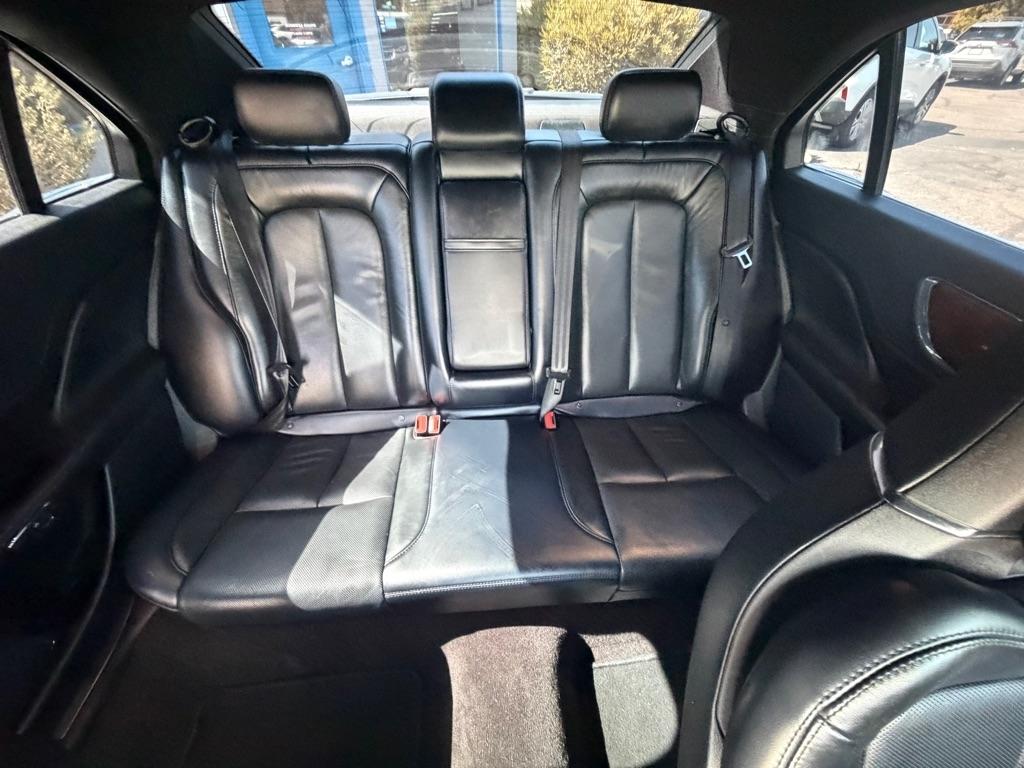 Lincoln Continental Reserve AWD 2019