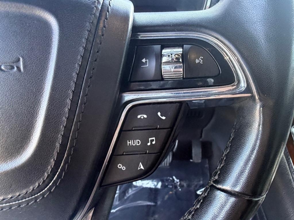 Lincoln Continental Reserve AWD 2019