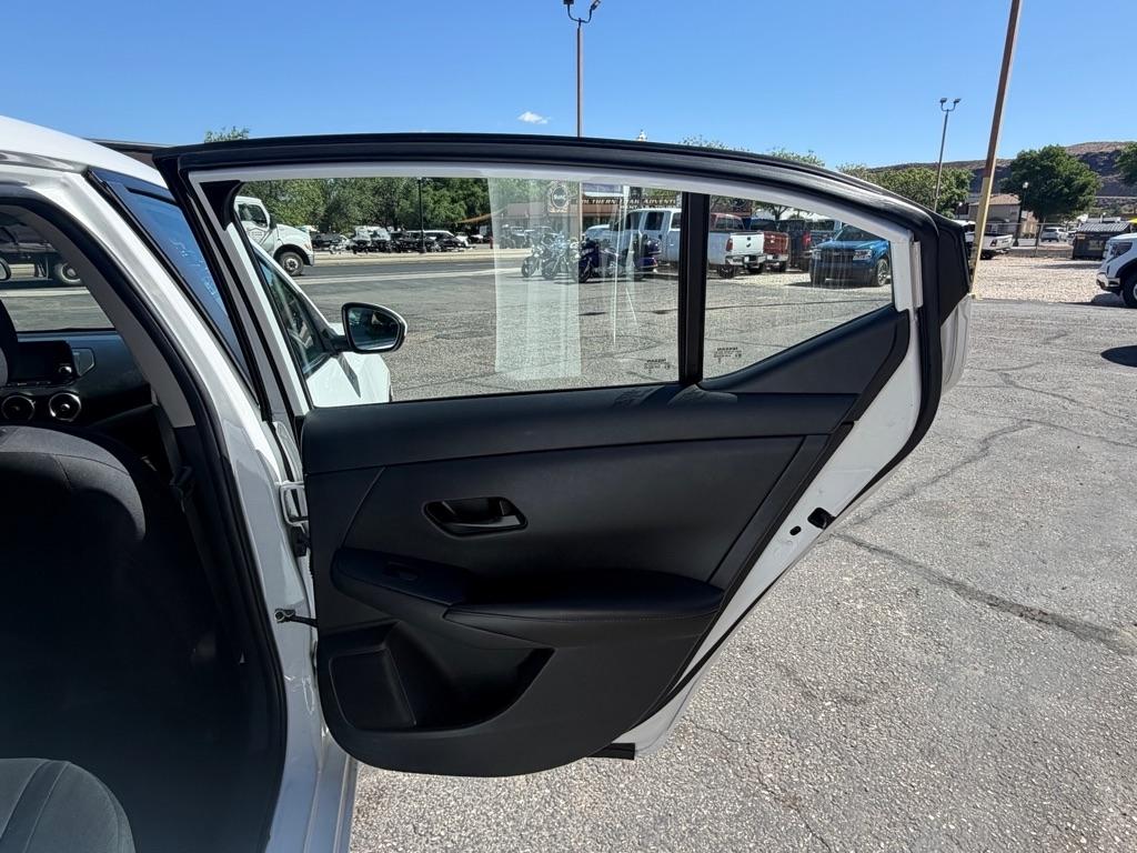 Nissan Sentra S 2024