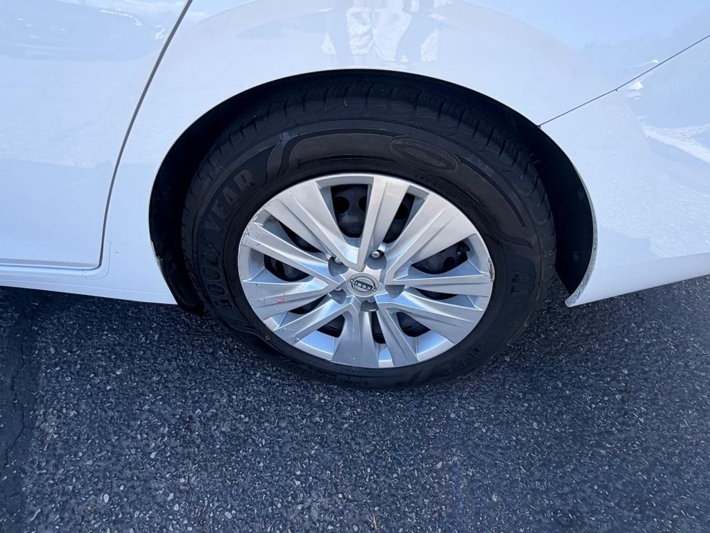 Nissan Sentra S 2024