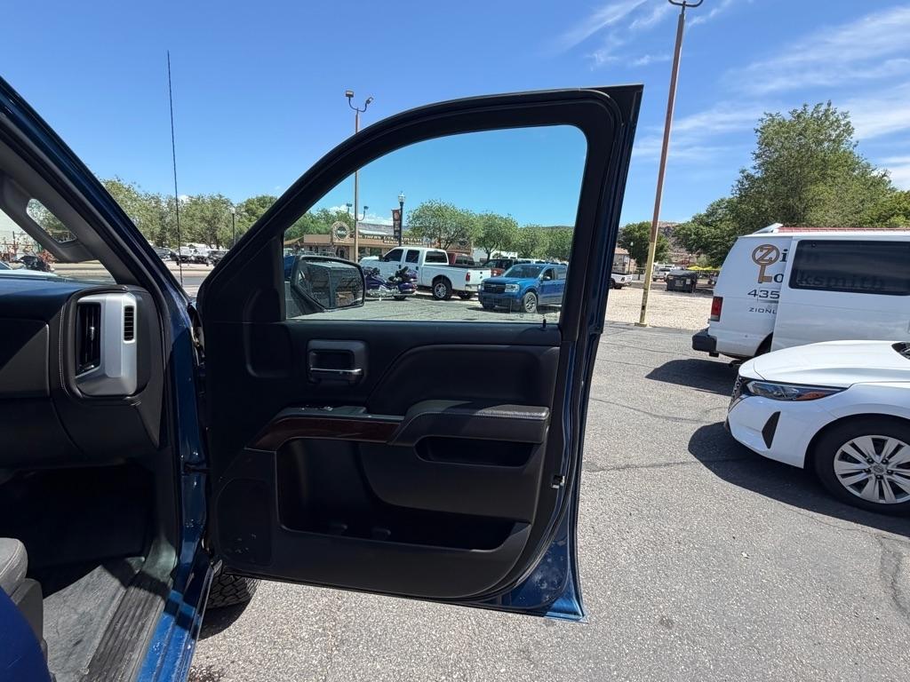 GMC Sierra 2500HD SLE Crew Cab 4WD 2018