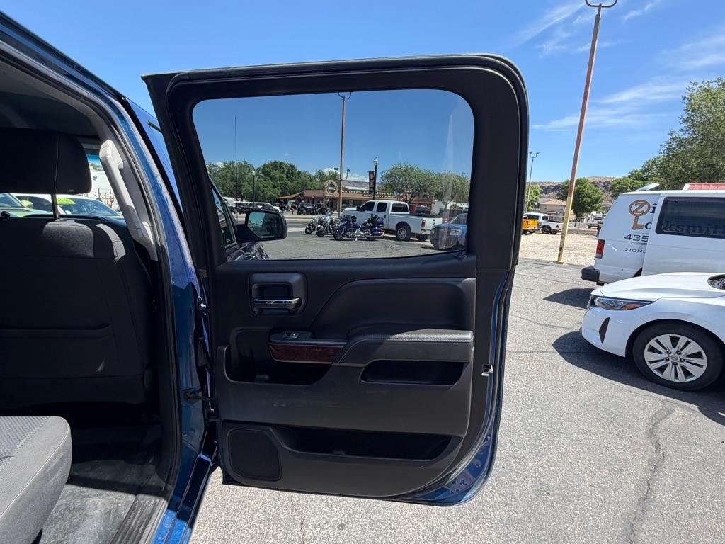 GMC Sierra 2500HD SLE Crew Cab 4WD 2018