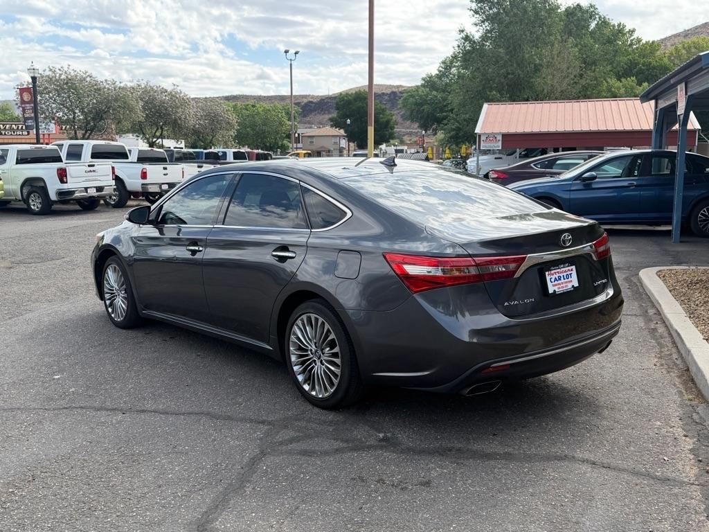 Toyota Avalon XLE 2017