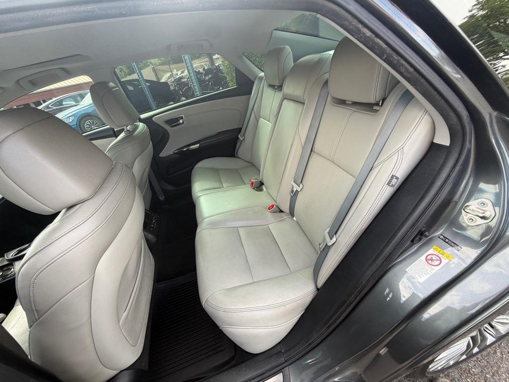 Toyota Avalon XLE 2017