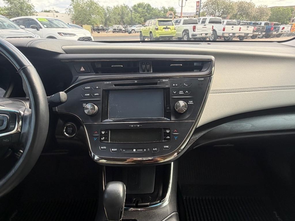Toyota Avalon XLE 2017
