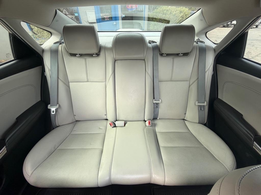 Toyota Avalon XLE 2017