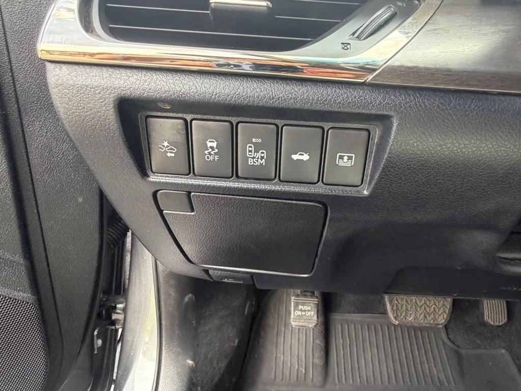 Toyota Avalon XLE 2017