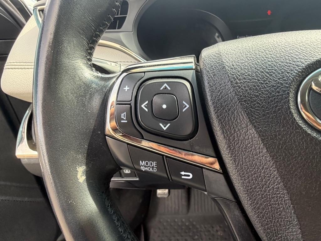 Toyota Avalon XLE 2017