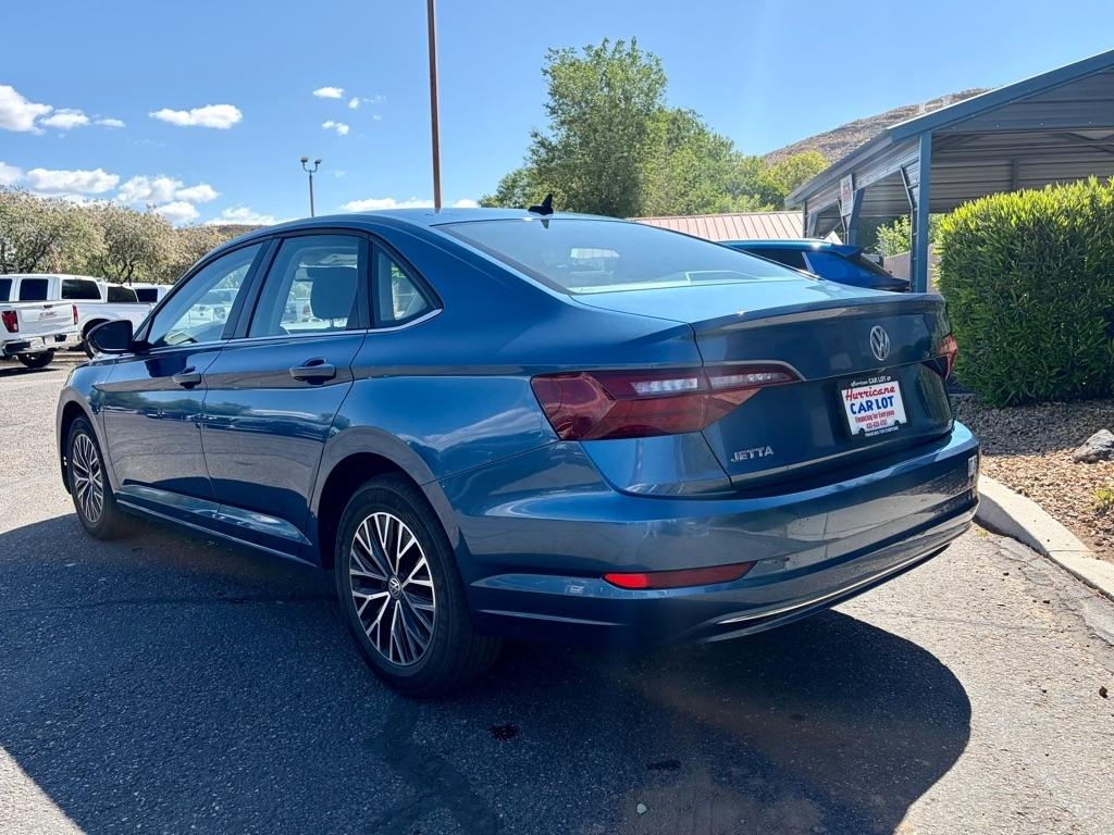 Volkswagen Jetta 1.4T S 8A 2021