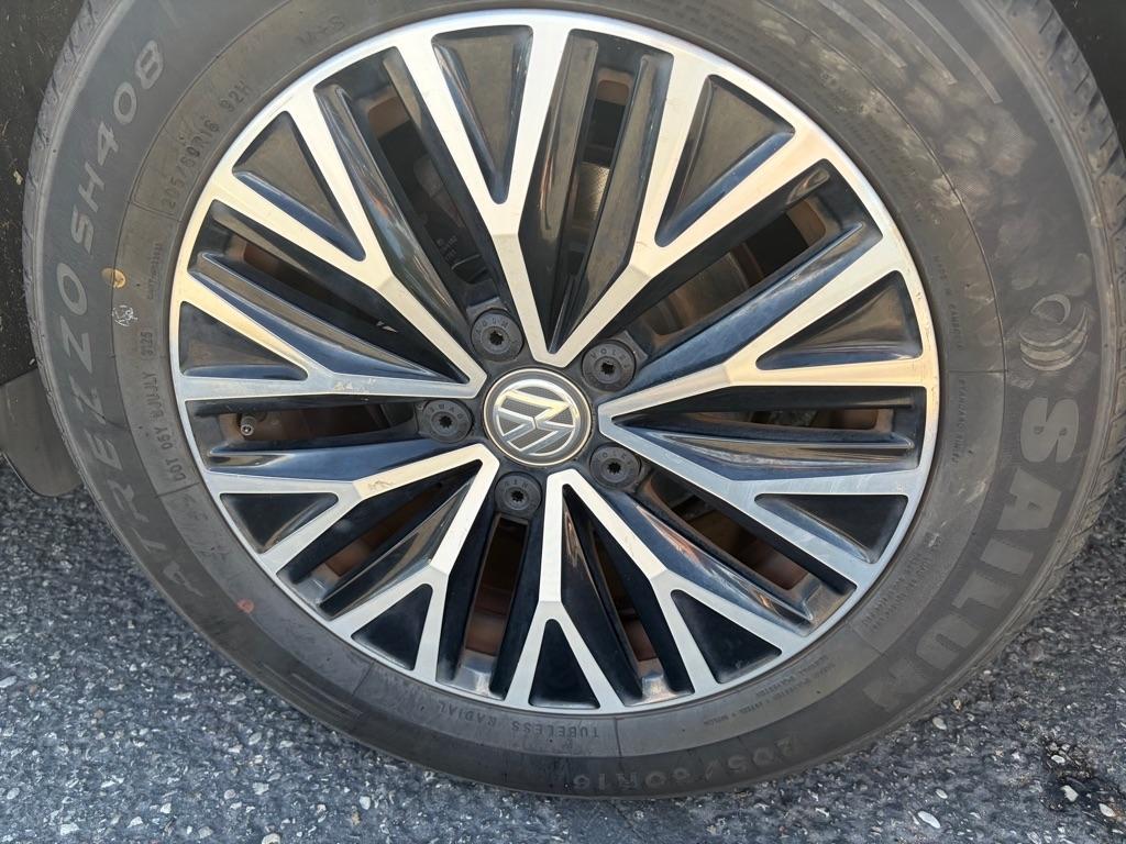 Volkswagen Jetta 1.4T S 8A 2021
