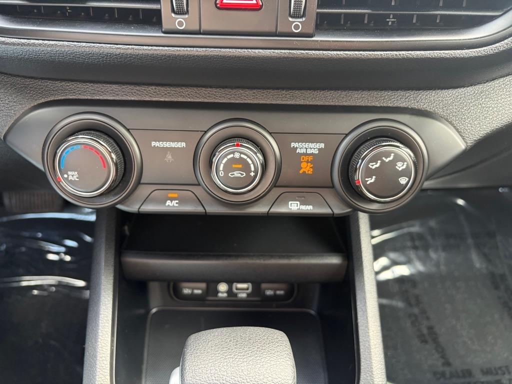 Kia Forte FE 2021
